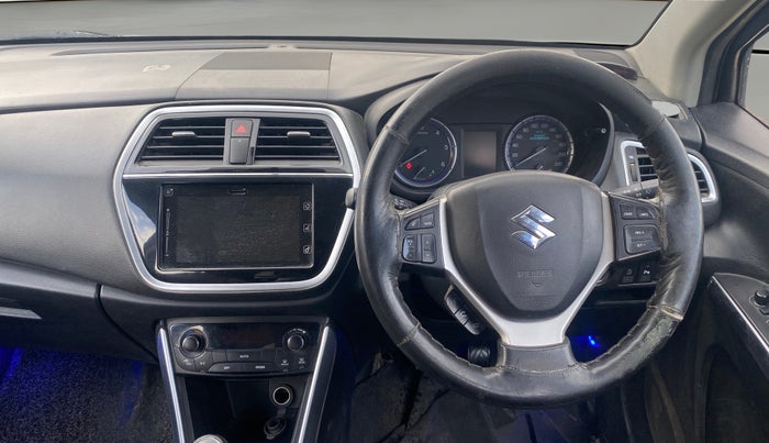 2018 Maruti S Cross ZETA 1.3, Diesel, Manual, 1,17,600 km, Steering Wheel Close Up