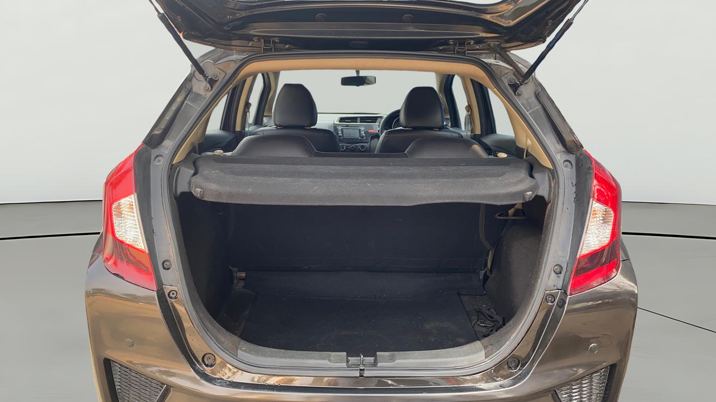 2015 Honda Jazz 1.5L I-DTEC SV, Diesel, Manual, 74,246 km, Boot Open Zoomed View