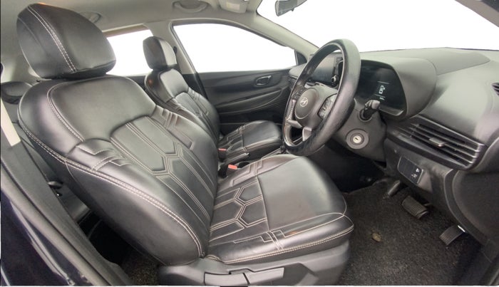 2022 Hyundai NEW I20 Sportz 1.2 IVT, Petrol, Automatic, 89,839 km, Right Side Front Door Cabin