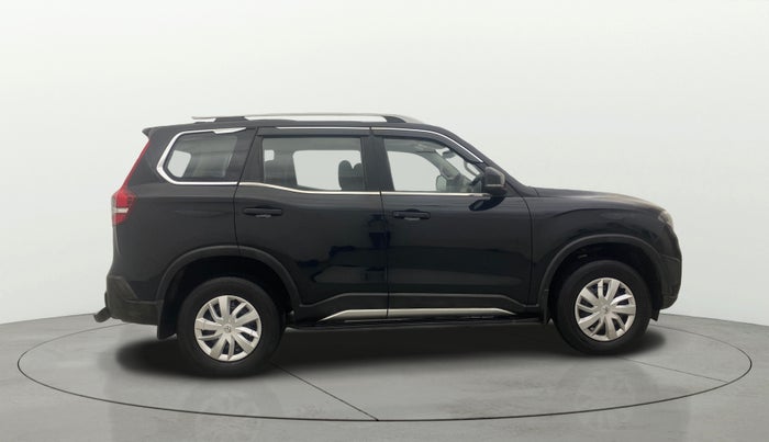 2023 Mahindra SCORPIO-N Z6 DIESEL MT 2WD 7 STR, Diesel, Manual, 75,690 km, Right Side View