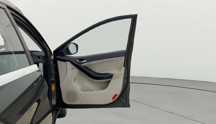 2020 Tata NEXON XZ PETROL, Petrol, Manual, 45,767 km, RHS Front Door