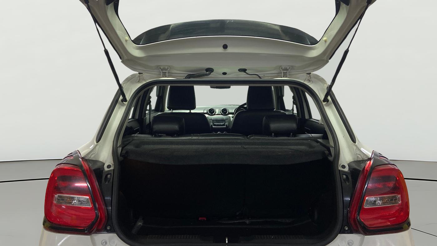 2020 Maruti Swift ZXI AMT, Petrol, Automatic, 33,817 km, Boot Open Zoomed View