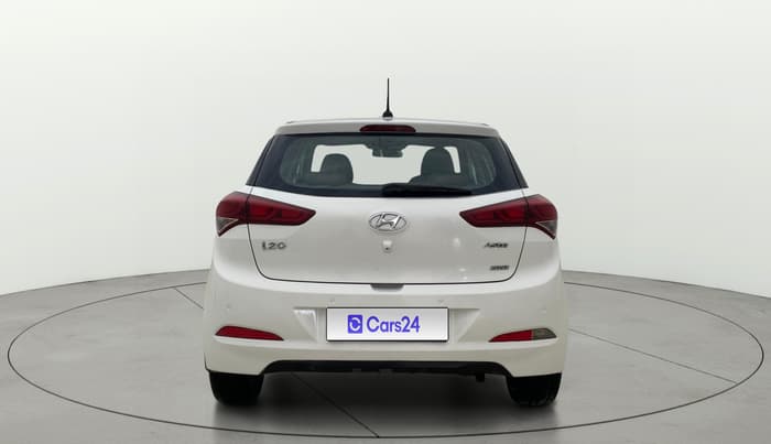 2016 Hyundai Elite i20 ASTA 1.2 (O), Petrol, Manual, 1,12,943 km, Back/Rear