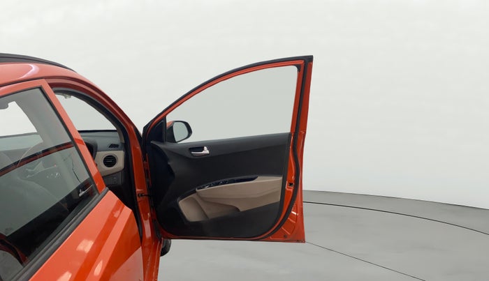 2019 Hyundai Grand i10 SPORTZ AT 1.2 KAPPA VTVT, Petrol, Automatic, 20,233 km, RHS Front Door