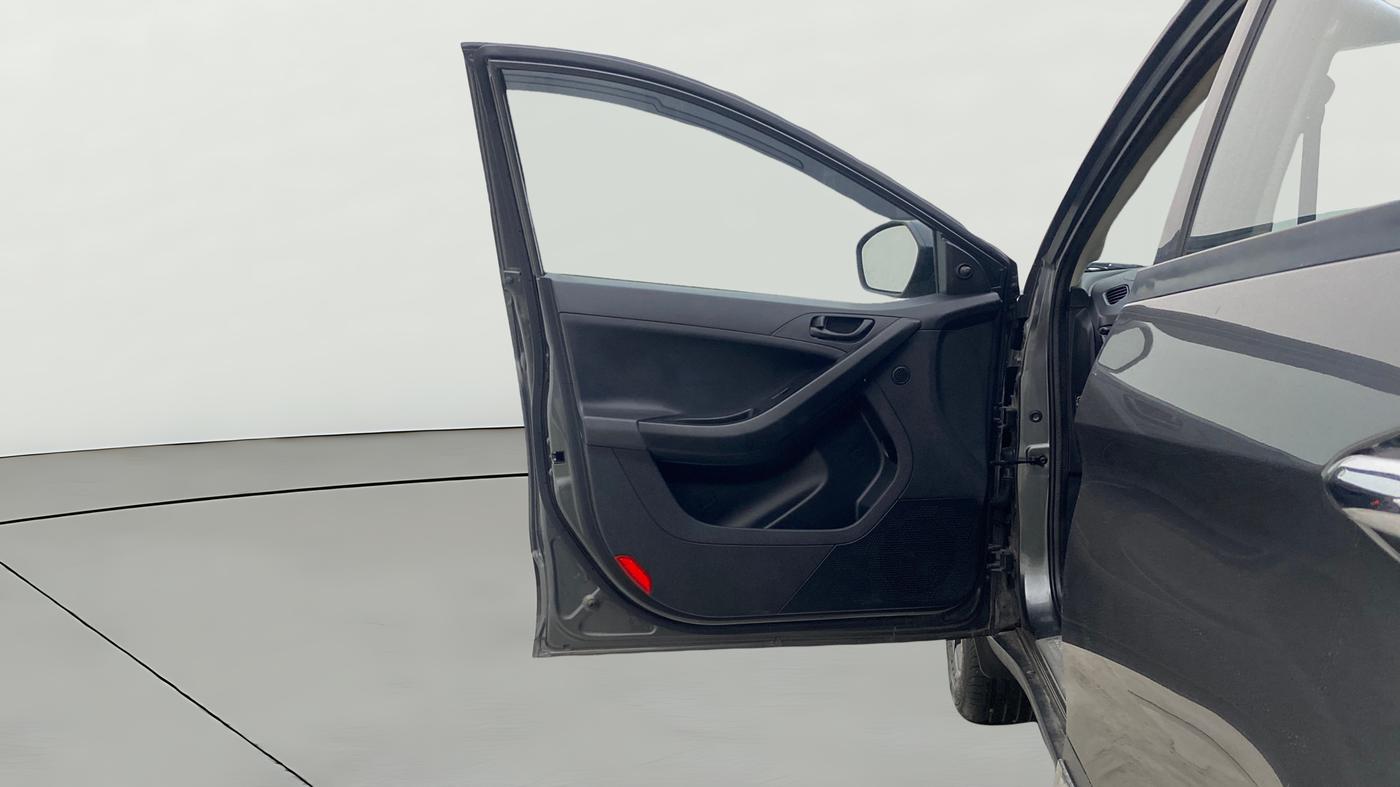 2023 Tata NEXON SMART PLUS 1.2 REVOTRON, Petrol, Manual, 17,193 km, LHS Front Door