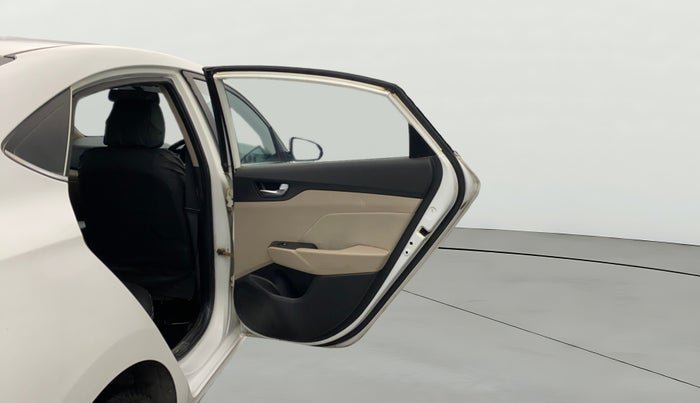 2019 Hyundai Verna 1.6 CRDI SX, Diesel, Manual, 67,455 km, RHS Rear Door