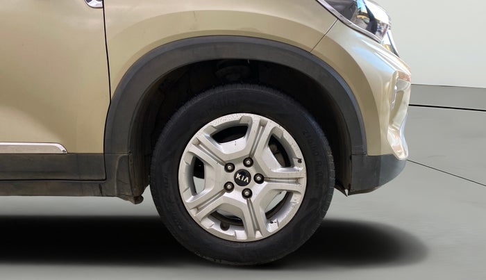 2020 KIA SONET HTK PLUS 1.0 IMT, Petrol, Manual, 94,904 km, Right Front Wheel