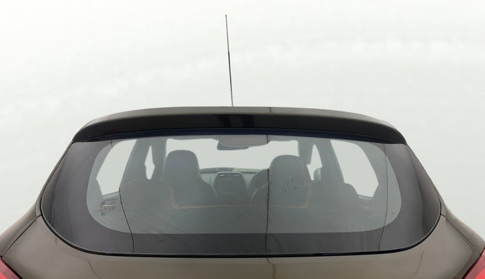 2017 Renault Kwid RXT 1.0 AMT, Petrol, Automatic, 75,218 km, Rear Windshield