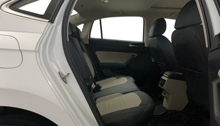 2023 Skoda SLAVIA STYLE 1.0L TSI AT, Petrol, Automatic, 52,005 km, Right Side Rear Door Cabin