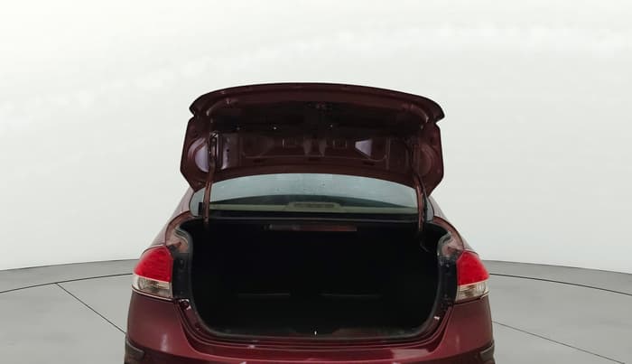 2016 Maruti Ciaz ZDI SHVS, Diesel, Manual, 97,574 km, Boot Door Open
