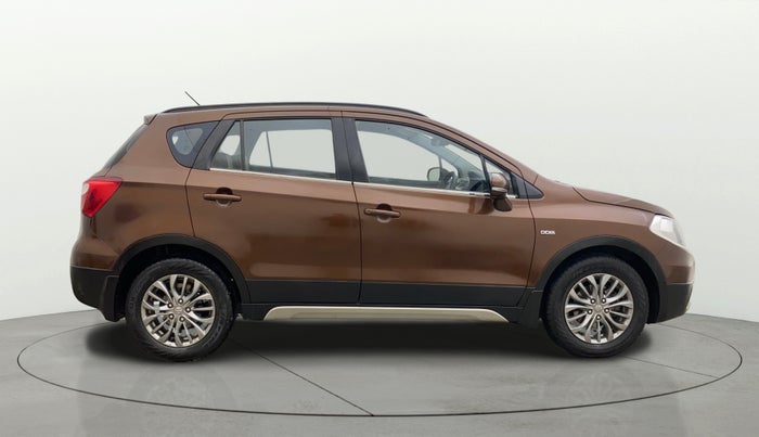 2016 Maruti S Cross ZETA 1.3, Diesel, Manual, 1,11,866 km, Right Side View