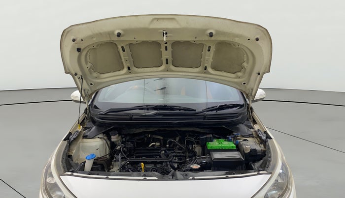 2017 Hyundai Elite i20 ASTA 1.2 DUAL TONE, Petrol, Manual, 31,134 km, Open Bonet