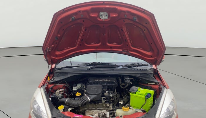 2017 Tata Tiago XZA PETROL, Petrol, Automatic, 56,990 km, Open Bonet