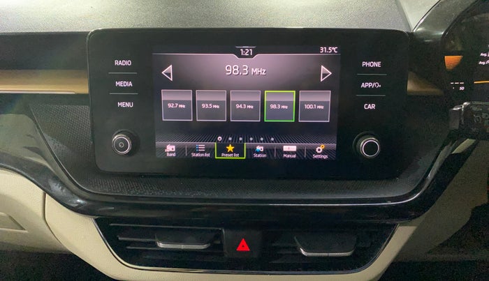 2023 Skoda SLAVIA STYLE 1.0L TSI MT, Petrol, Manual, 19,052 km, Air Conditioner