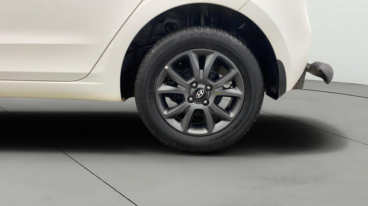 2020 Hyundai Elite i20 SPORTZ PLUS 1.2 DUAL TONE, Petrol, Manual, 27,176 km, Left Rear Wheel