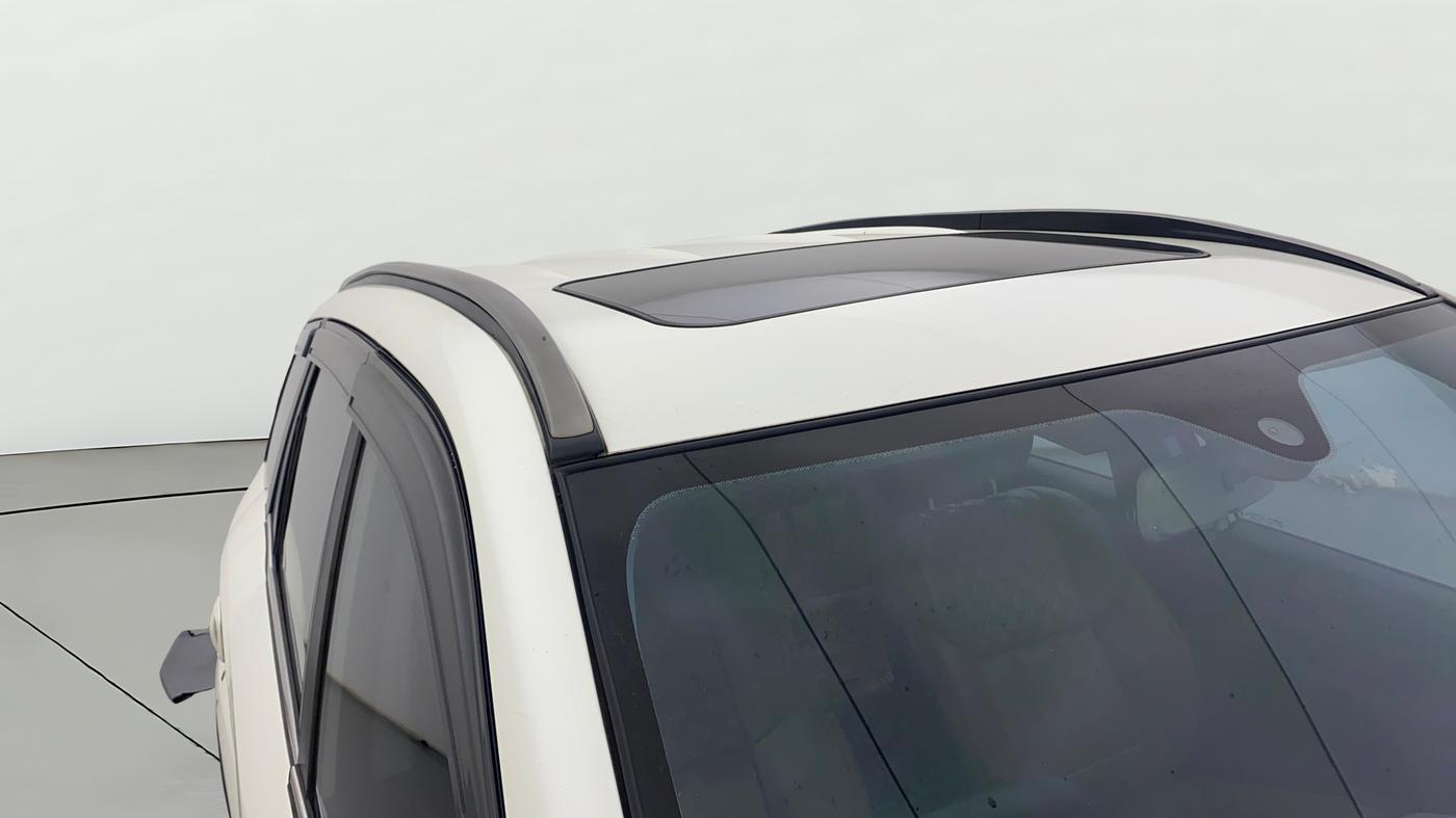 2019 Mahindra XUV500 W11, Diesel, Manual, 69,844 km, Roof