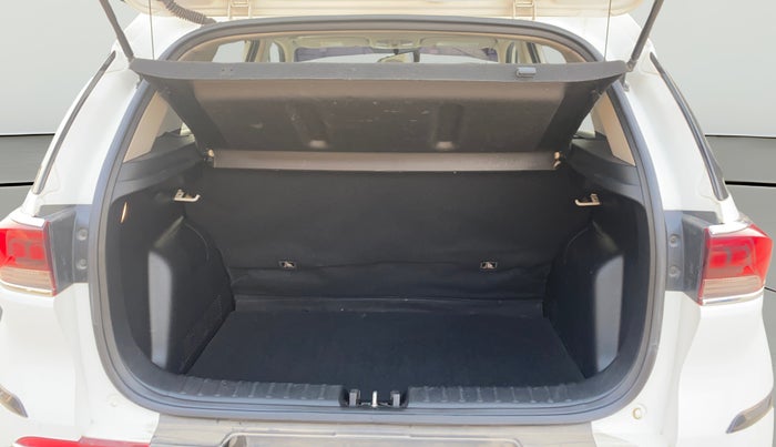 2021 KIA SONET HTX 1.0 IMT, Petrol, Manual, 69,685 km, Boot Open Zoomed View