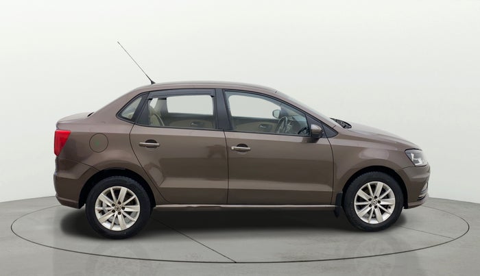 2016 Volkswagen Ameo HIGHLINE1.2L, Petrol, Manual, 64,064 km, Right Side View