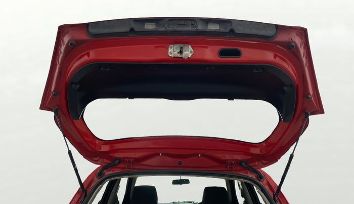 2015 Maruti Swift ZDI, Diesel, Manual, 71,026 km, Boot Door Open