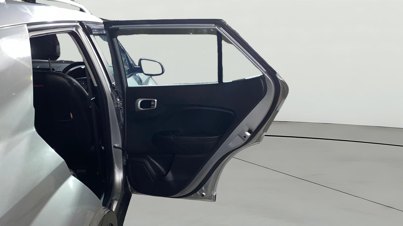 2021 Hyundai VENUE S+ 1.2, Petrol, Manual, 8,760 km, RHS Rear Door