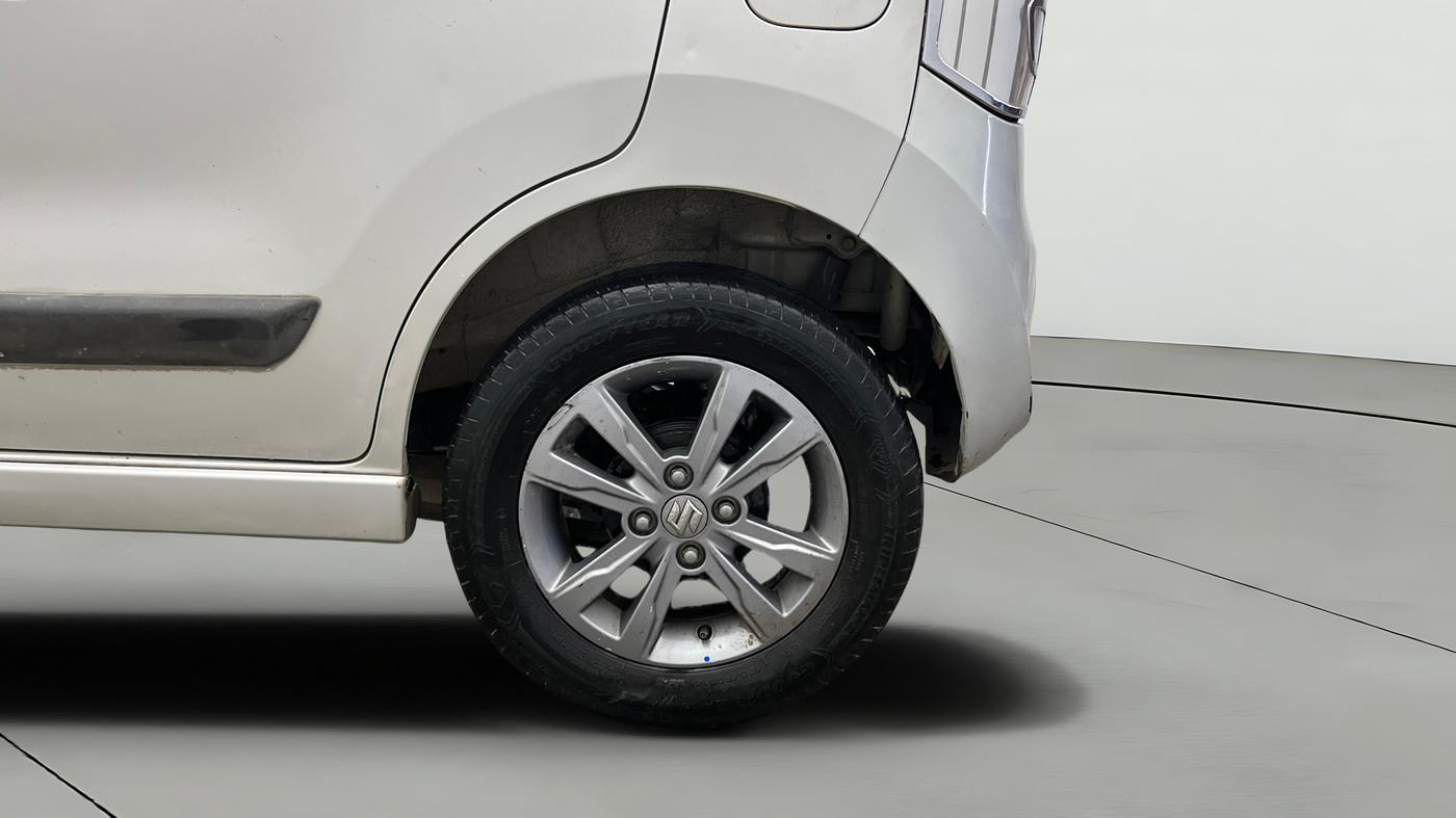 2017 Maruti Wagon R 1.0 VXI+ (O) MT, Petrol, Manual, 90,206 km, Left Rear Wheel