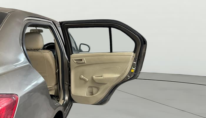 2015 Maruti Swift Dzire LXI (O), Petrol, Manual, 81,076 km, RHS Rear Door