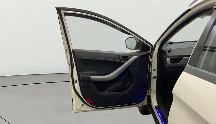 2022 Tata NEXON XM PETROL, Petrol, Manual, 46,195 km, LHS Front Door