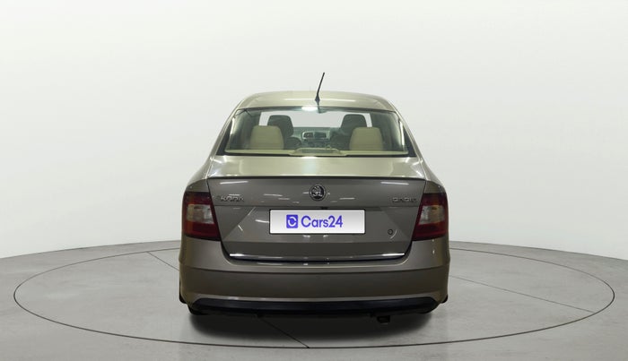 2019 Skoda Rapid STYLE 1.6 MPI AT, Petrol, Automatic, 88,774 km, Back/Rear