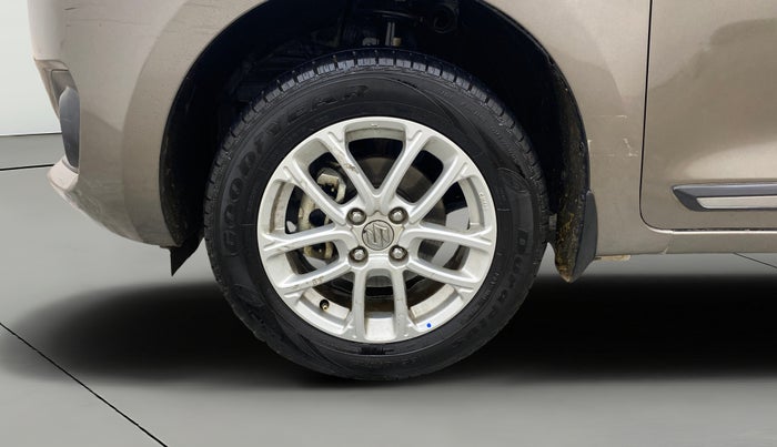 2022 Maruti Swift ZXI AMT, Petrol, Automatic, 80,288 km, Left Front Wheel