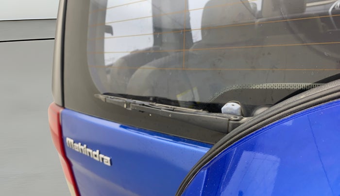 2016 Mahindra TUV300 T8, Diesel, Manual, 89,304 km, Rear Wiper