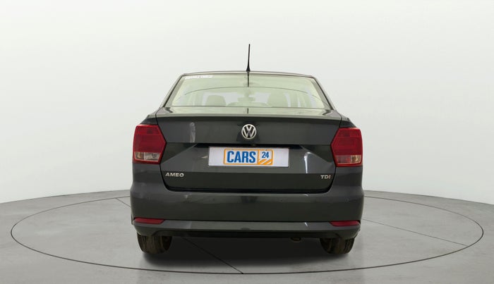 2016 Volkswagen Ameo HIGHLINE PLUS 1.5L AT 16 ALLOY, Diesel, Automatic, 1,07,334 km, Back/Rear