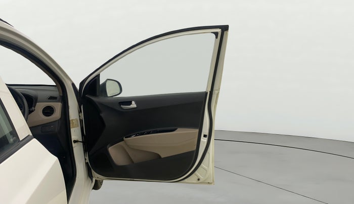 2016 Hyundai Grand i10 SPORTZ 1.2 KAPPA VTVT, Petrol, Manual, 86,476 km, RHS Front Door