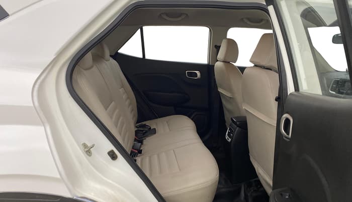 2019 Hyundai VENUE S 1.2, Petrol, Manual, 56,510 km, Right Side Rear Door Cabin