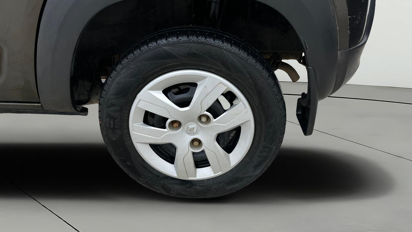 2019 Renault Kwid RXT 1.0 AMT (O), Petrol, Automatic, 43,393 km, Left Rear Wheel