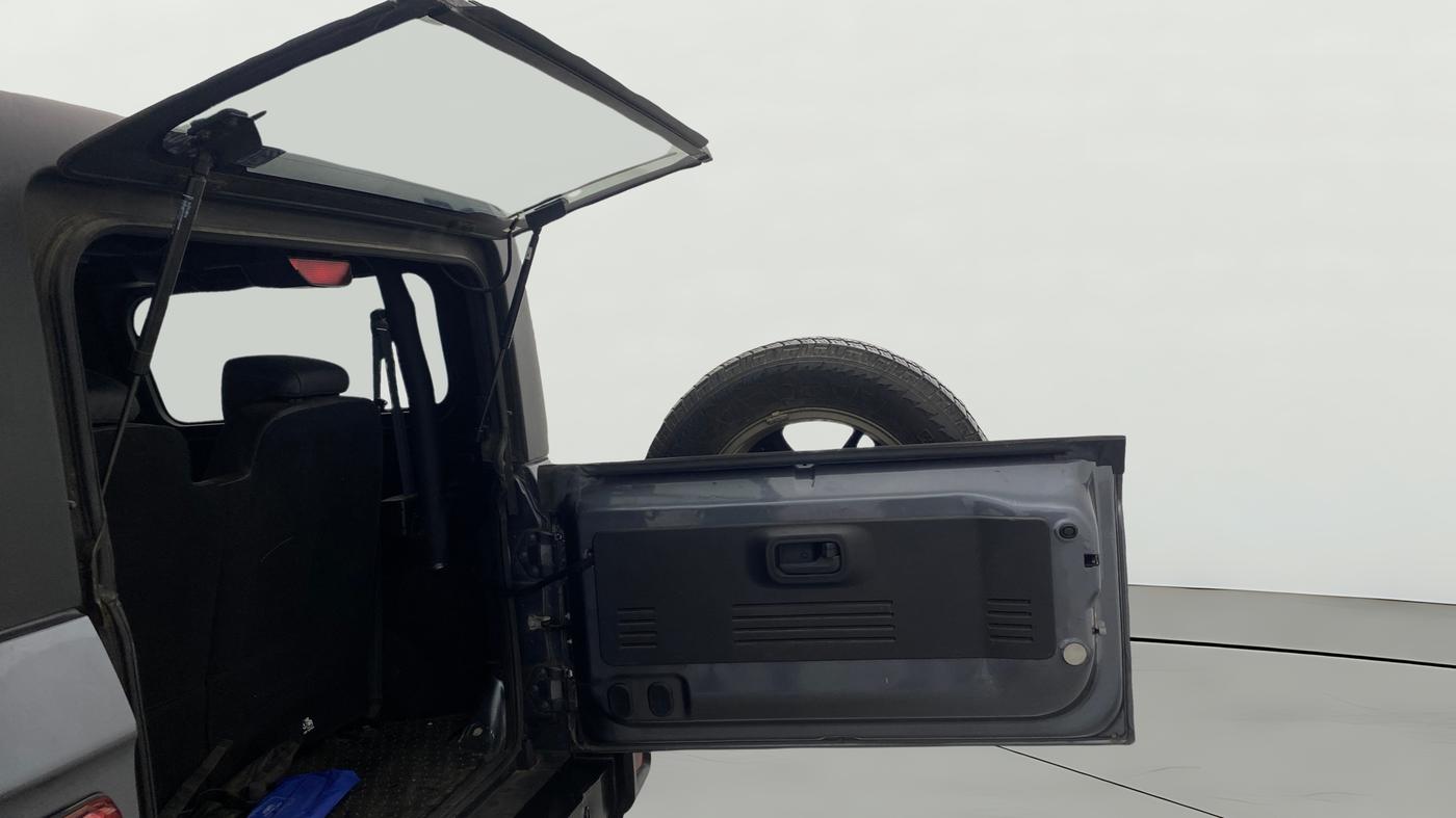 2023 Mahindra Thar LX HT PETROL 4WD MT, Petrol, Manual, 25,666 km, Boot Door Open