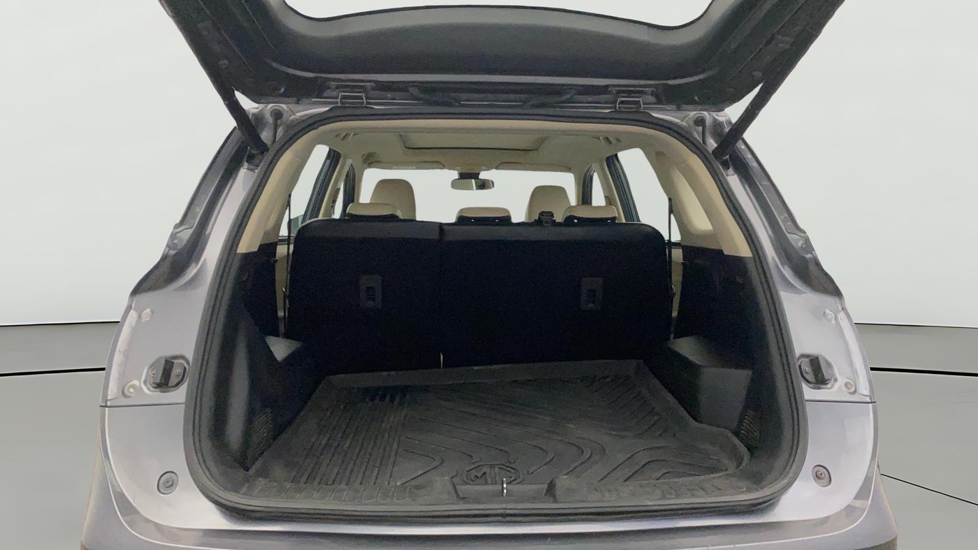 2021 MG HECTOR SHARP 1.5 PETROL CVT, Petrol, Automatic, 86,574 km, Boot Open Zoomed View