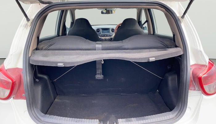 2017 Hyundai Grand i10 SPORTZ (O) 1.2 KAPPA VTVT, Petrol, Manual, 67,512 km, Boot Open Zoomed View