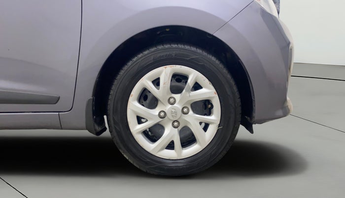 2018 Hyundai Grand i10 SPORTZ 1.2 KAPPA VTVT, Petrol, Manual, 40,566 km, Right Front Wheel
