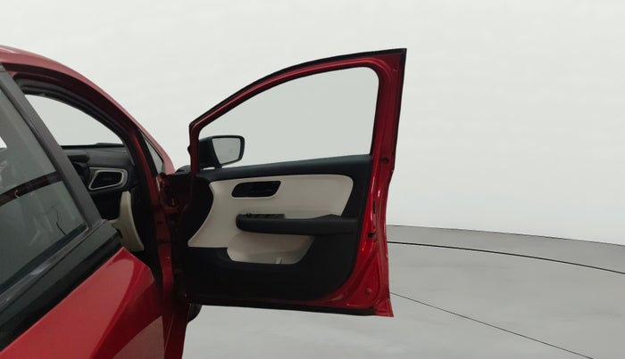 2021 Tata ALTROZ XT PETROL, Petrol, Manual, 24,302 km, RHS Front Door