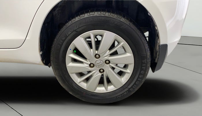 2015 Maruti Swift ZXI, Petrol, Manual, 1,19,459 km, Left Rear Wheel