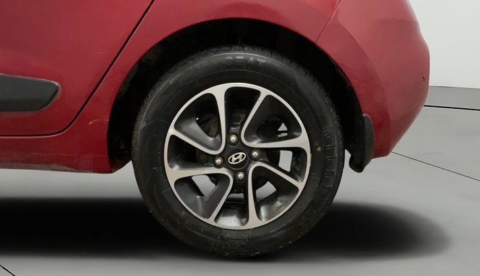 2018 Hyundai Grand i10 SPORTZ (O) AT 1.2 KAPPA VTVT, CNG, Automatic, 48,072 km, Left Rear Wheel