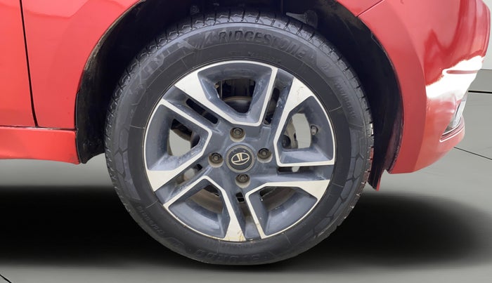 2018 Tata TIGOR XZ PETROL, Petrol, Manual, 95,399 km, Right Front Wheel