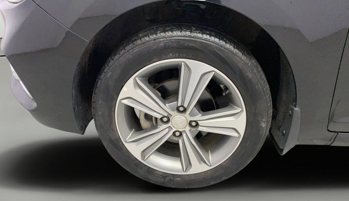 2018 Hyundai Verna 1.6 VTVT SX (O) AT, Petrol, Automatic, 33,196 km, Left Front Wheel