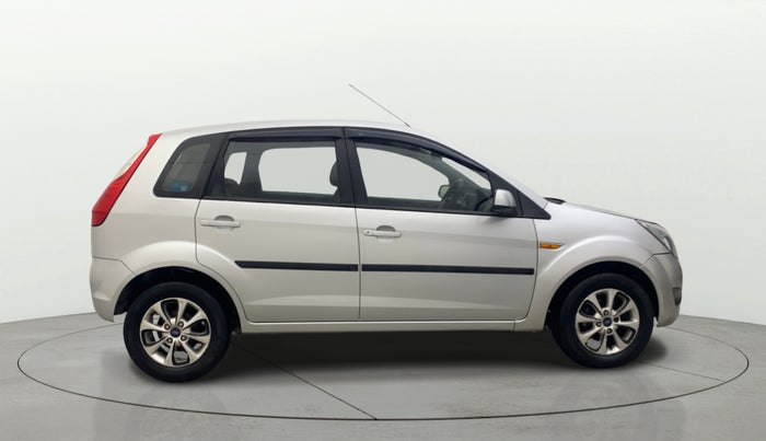 2012 Ford Figo TITANIUM 1.4 DIESEL, Diesel, Manual, 1,33,231 km, Right Side View