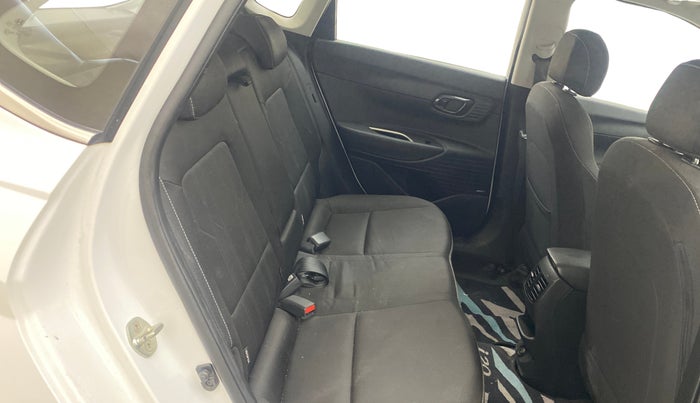 2021 Hyundai NEW I20 ASTA (O) 1.2 MT, Petrol, Manual, 51,491 km, Right Side Rear Door Cabin