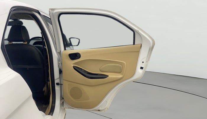 2015 Ford Figo Aspire TREND 1.2 PETROL, Petrol, Manual, 96,534 km, RHS Rear Door