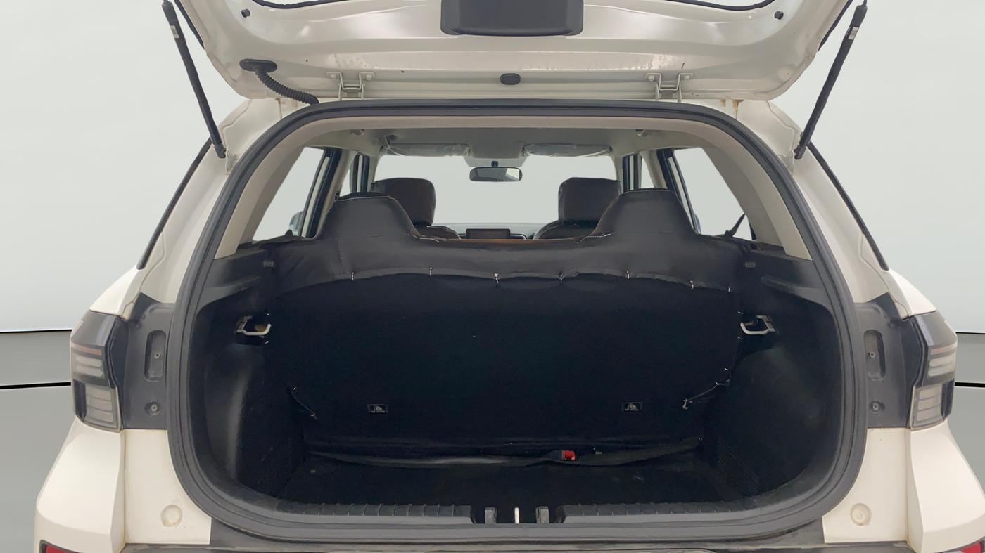 2022 Hyundai VENUE S(O) 1.2, Petrol, Manual, 24,974 km, Boot Open Zoomed View