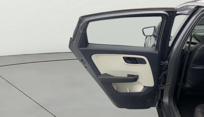 2022 Tata ALTROZ XT PETROL, Petrol, Manual, 21,360 km, LHS Rear Door