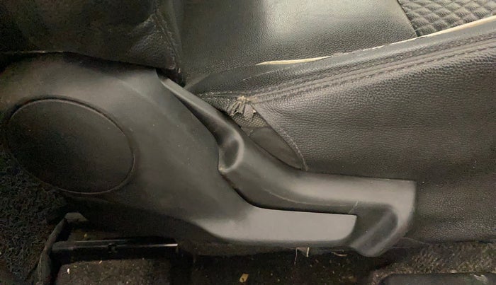 2018 Maruti Baleno DELTA PETROL 1.2, CNG, Manual, 66,338 km, Driver Side Adjustment Panel