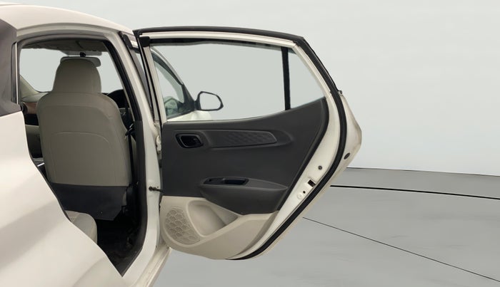 2021 Hyundai AURA S 1.2 CNG, CNG, Manual, 1,02,902 km, RHS Rear Door